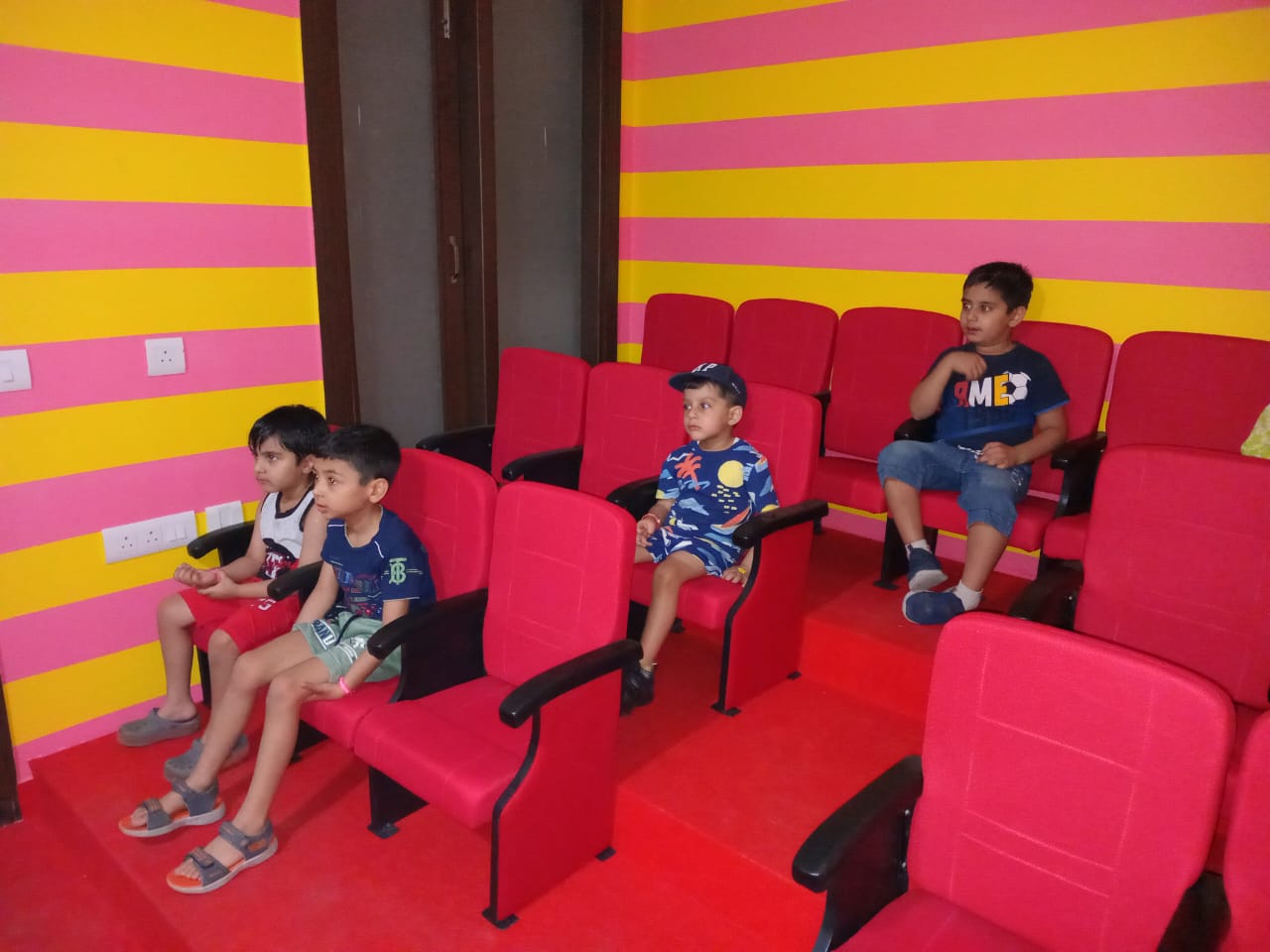 Ukg school in Malviya Nagar